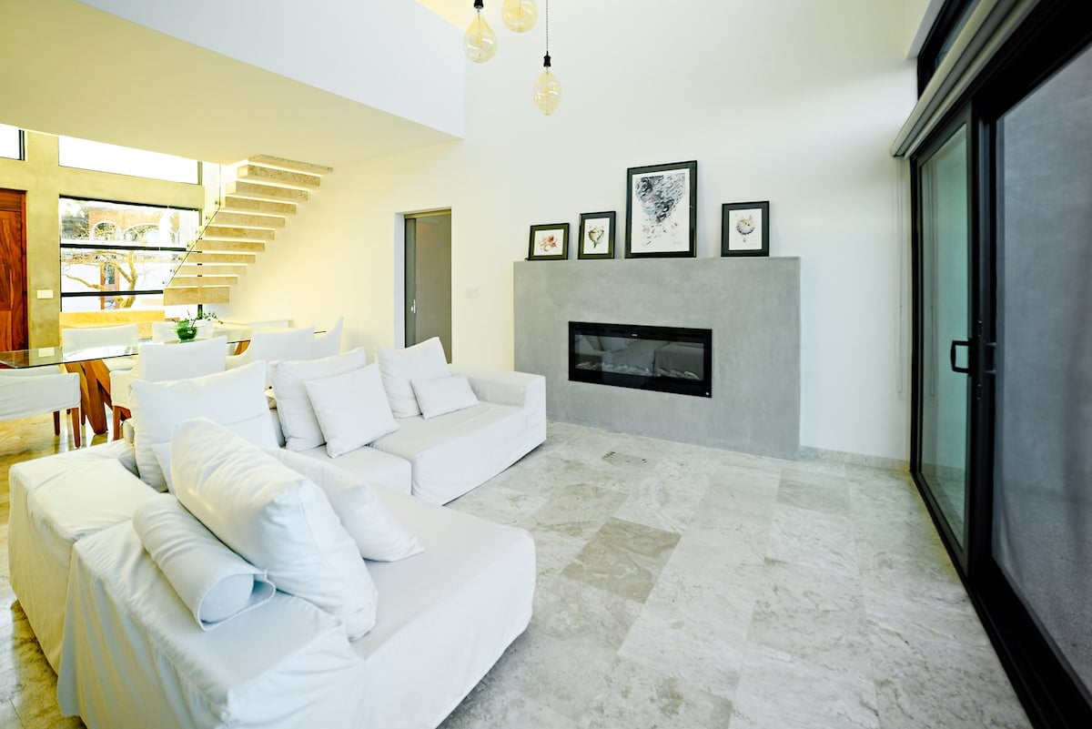 Gaviota living room